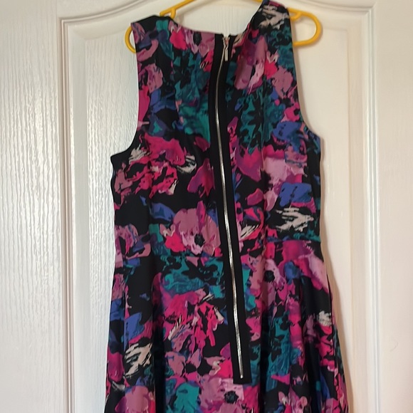 Ricki’s fit and flare dress, NWT, size 4, pink, blue, teal floral on black - Picture 3 of 5